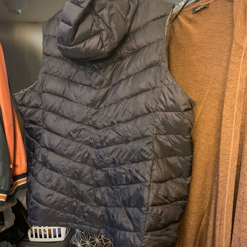 Steve Madden Puffer vest